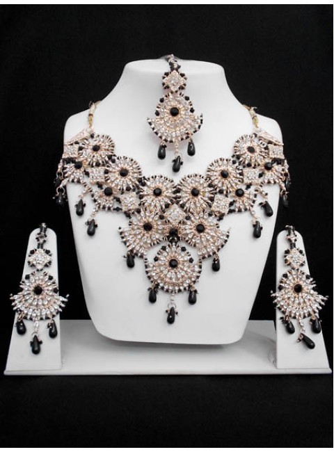 Party Wear Jewelry